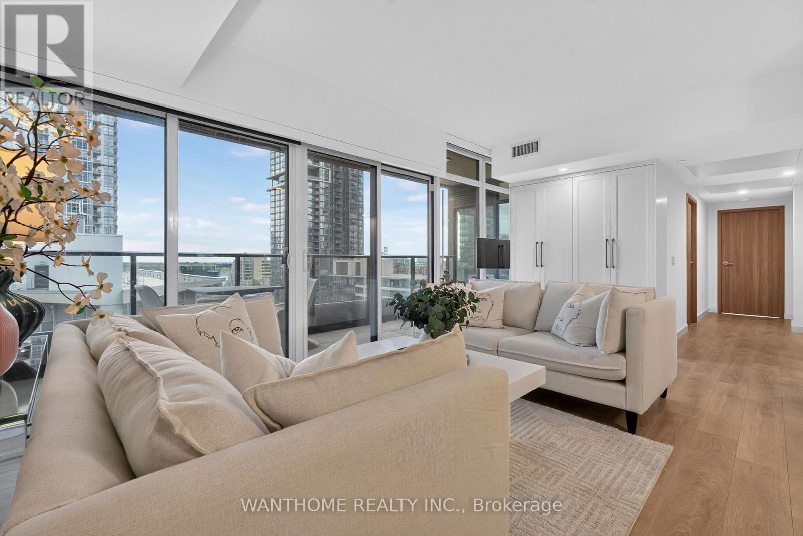 921 - 3 Concord Cityplace Way, Toronto, Ontario  M5V 0X4 - Photo 22 - C13774748