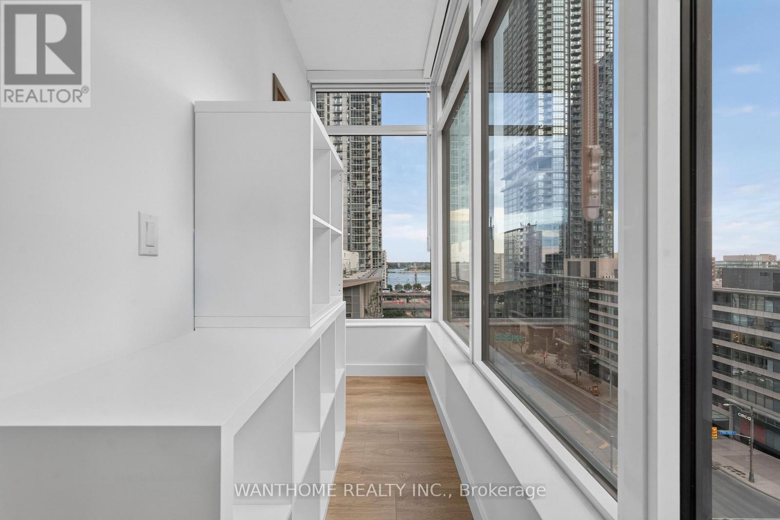 921 - 3 Concord Cityplace Way, Toronto, Ontario  M5V 0X4 - Photo 36 - C13774748