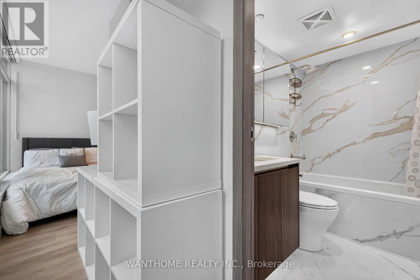 921 - 3 Concord Cityplace Way, Toronto, Ontario  M5V 0X4 - Photo 37 - C13774748
