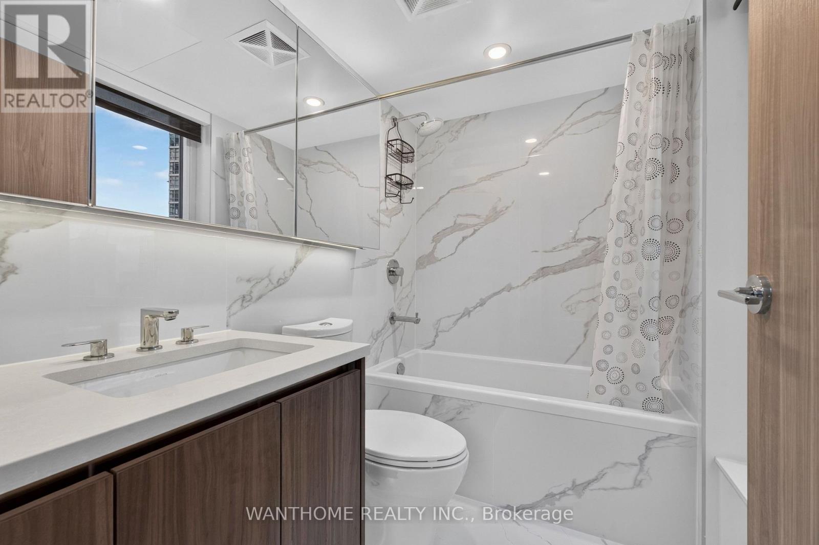 921 - 3 Concord Cityplace Way, Toronto, Ontario  M5V 0X4 - Photo 38 - C13774748