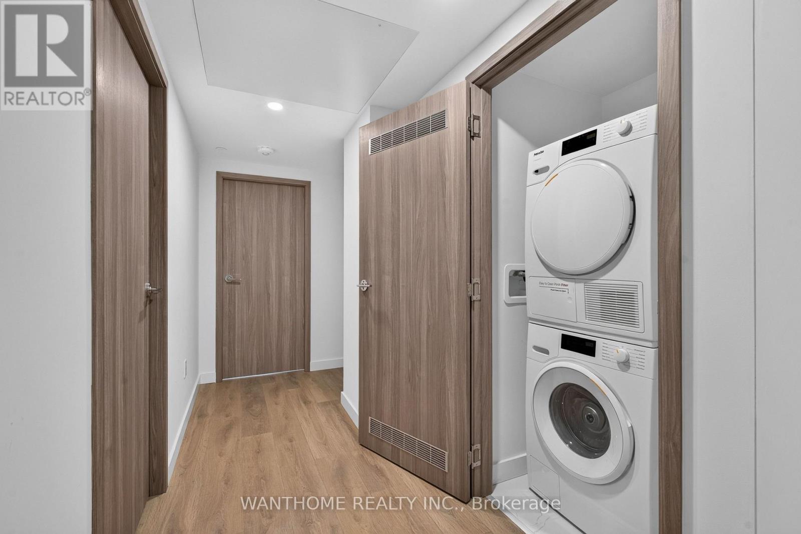 921 - 3 Concord Cityplace Way, Toronto, Ontario  M5V 0X4 - Photo 47 - C13774748
