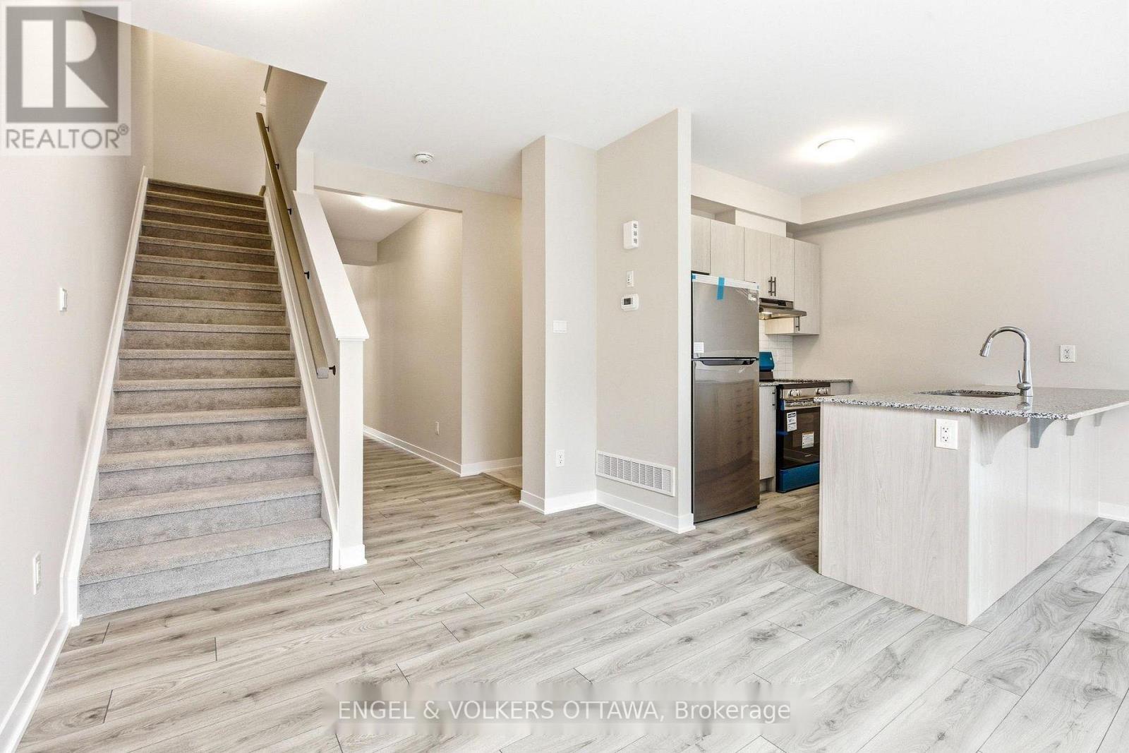 418 Les Emmerson Drive, Ottawa, Ontario  K2J 4J4 - Photo 14 - X13789364