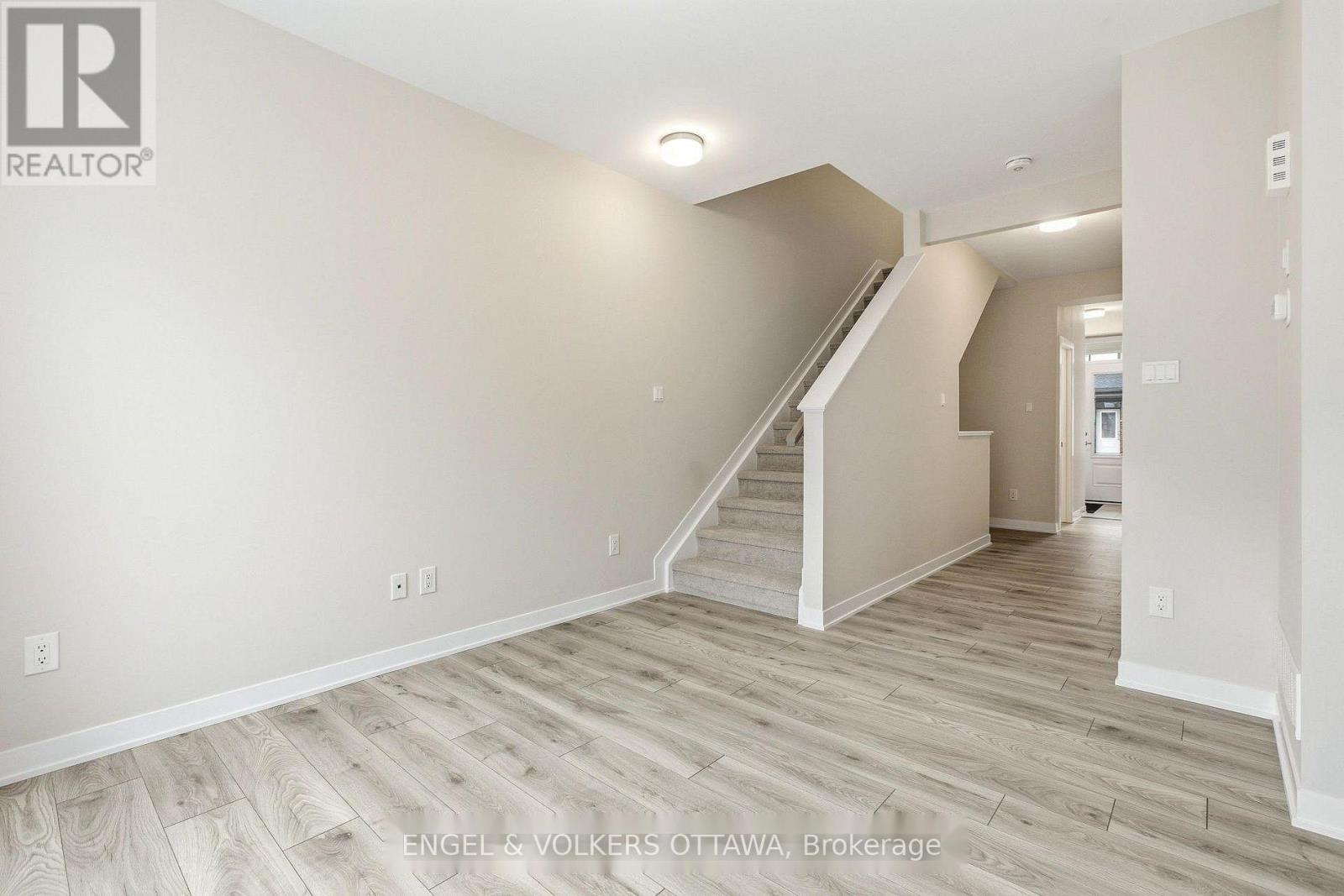 418 Les Emmerson Drive, Ottawa, Ontario  K2J 4J4 - Photo 15 - X13789364