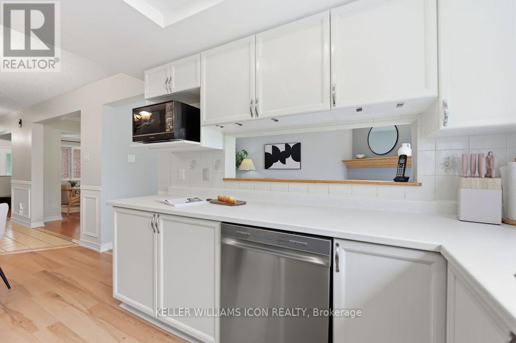 15 Locheland Crescent, Ottawa, Ontario  K2G 6H2 - Photo 13 - X13789372
