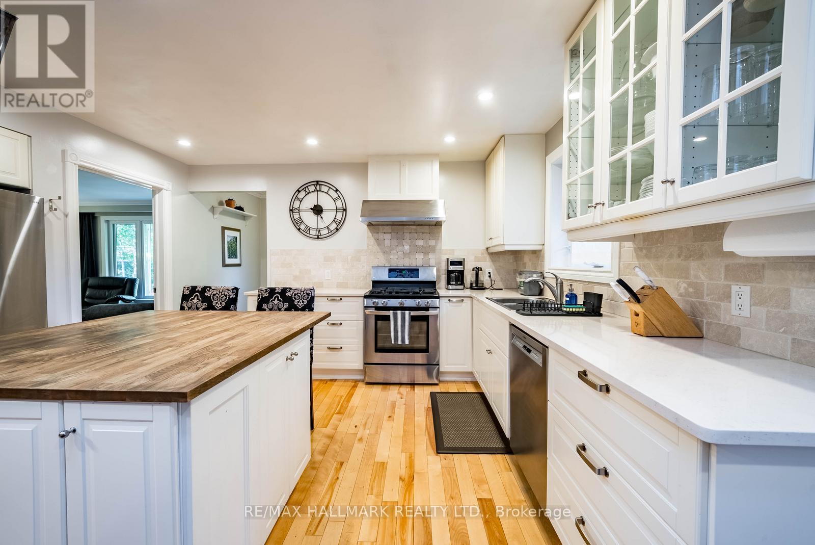 55 LARWOOD BOULEVARD