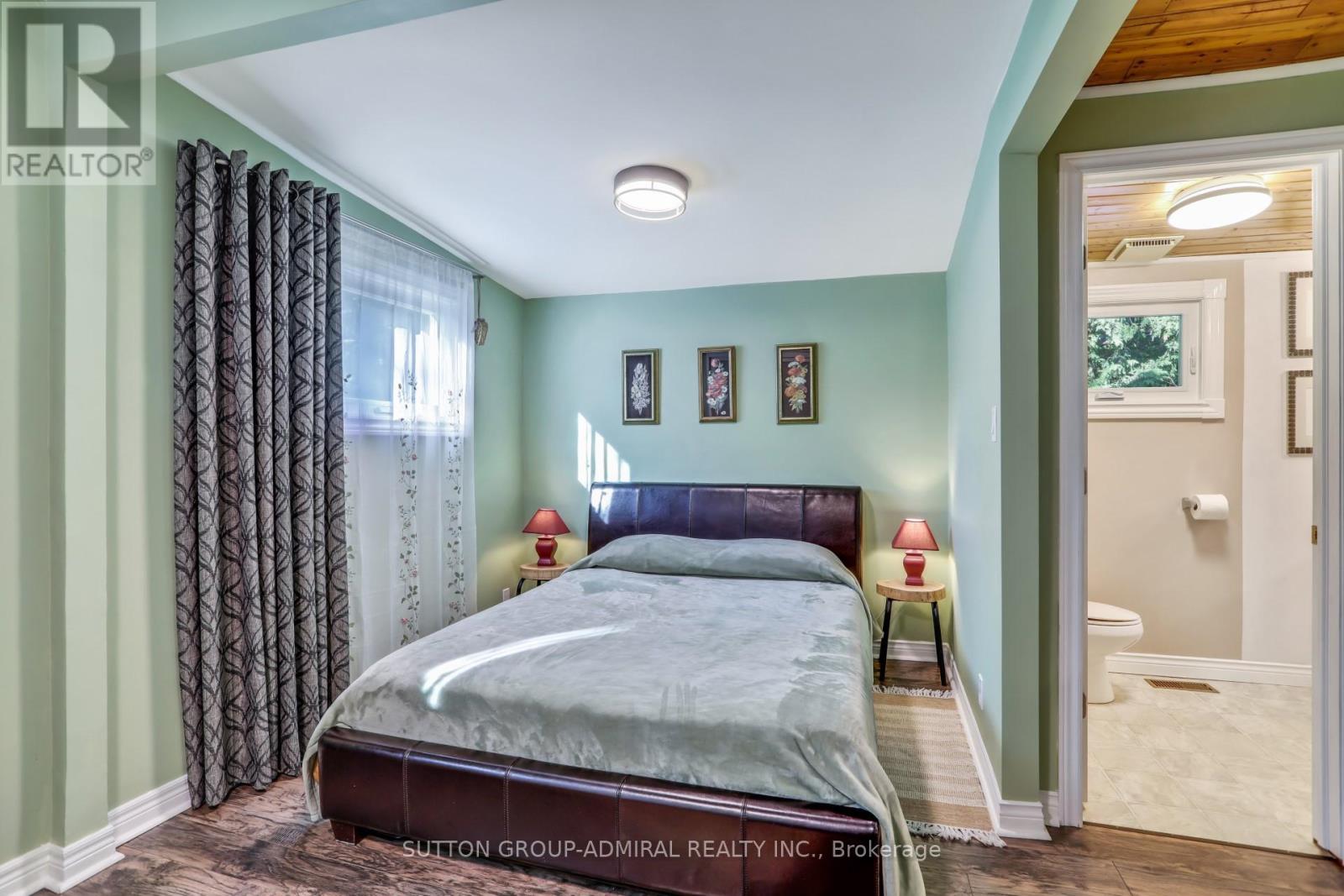 1087 Elm Street, Innisfil, Ontario  L0L 1C0 - Photo 14 - N13789418