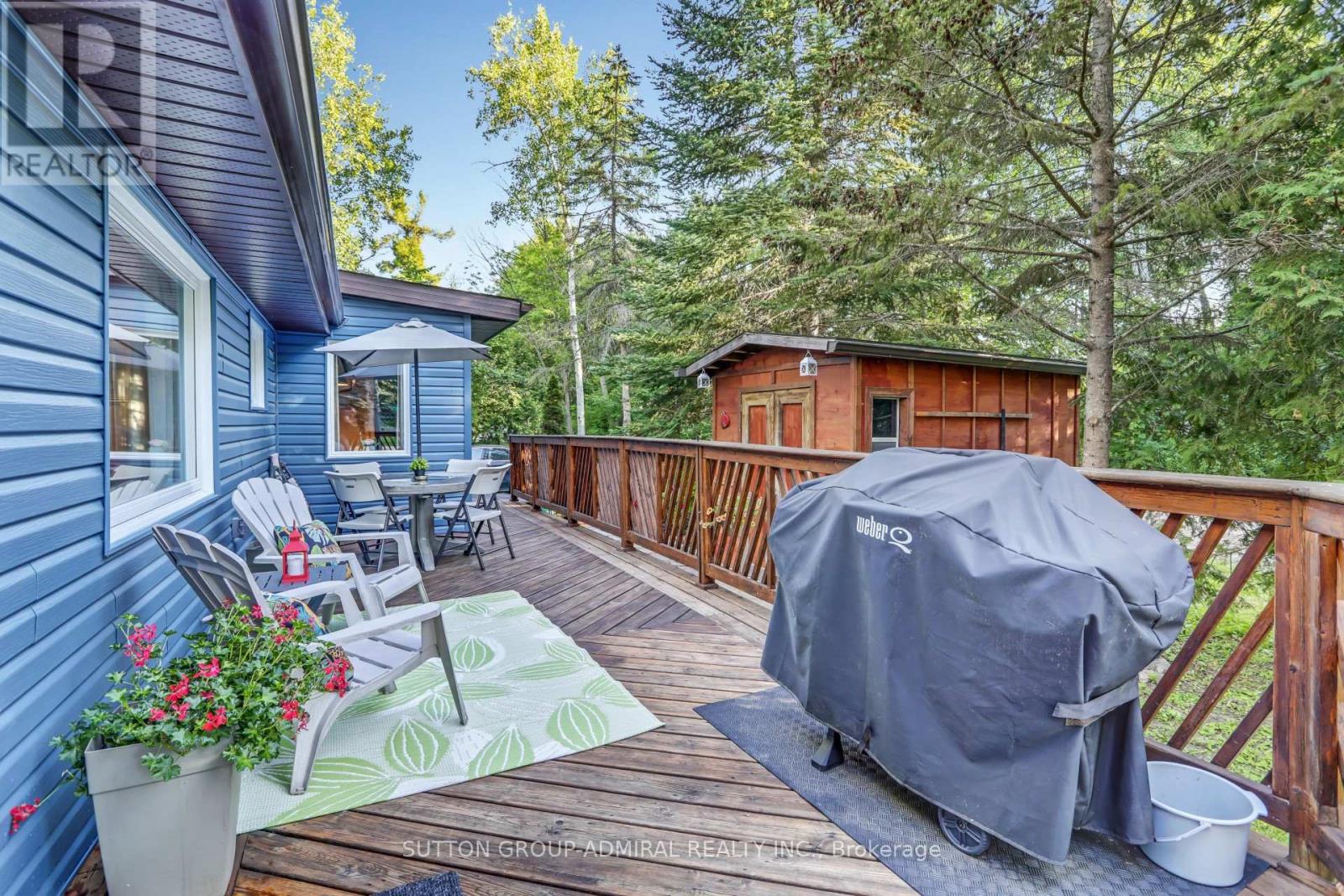 1087 Elm Street, Innisfil, Ontario  L0L 1C0 - Photo 3 - N13789418