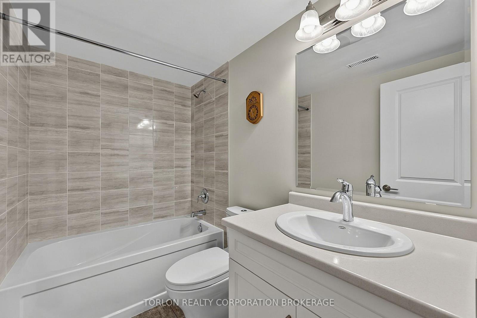 4 - 76 Summerhill Drive, New Tecumseth, Ontario  L9R 0S5 - Photo 37 - N13789432