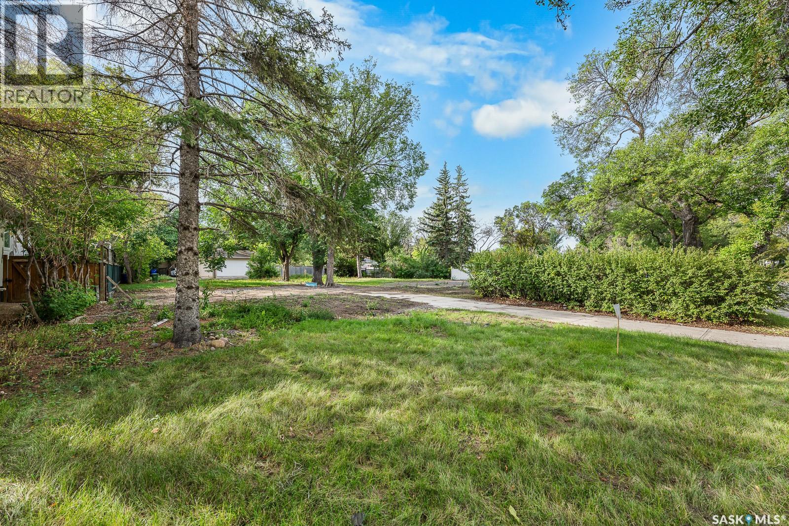 3219/3223 Westgate Avenue, Regina, Saskatchewan  S4S 1B4 - Photo 13 - SK048494