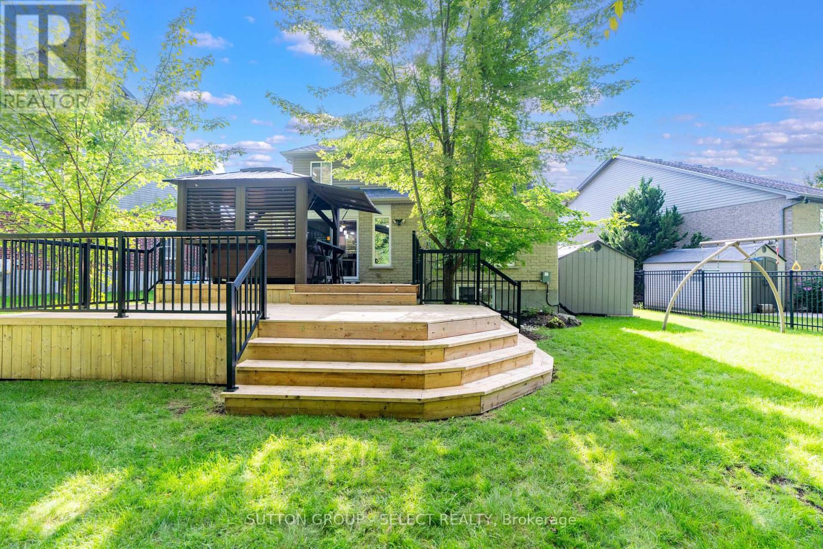 713 Silverfox Place, London North, Ontario  N6G 0G2 - Photo 38 - X13789468