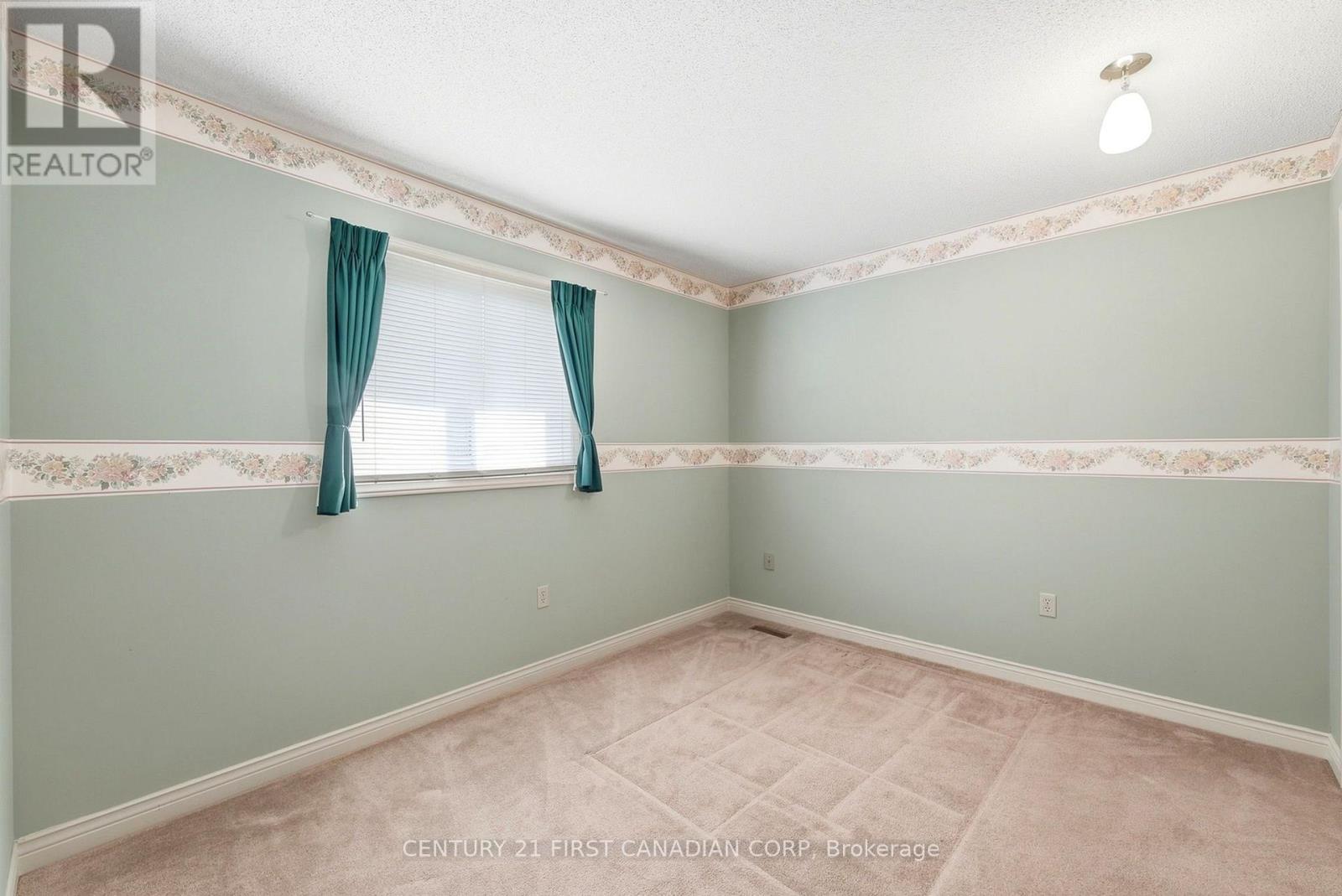 30 Bonaventure Drive, London East, Ontario  N5V 4B5 - Photo 13 - X13789508