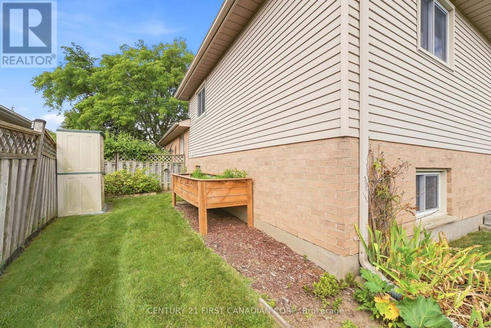 30 Bonaventure Drive, London East, Ontario  N5V 4B5 - Photo 22 - X13789508