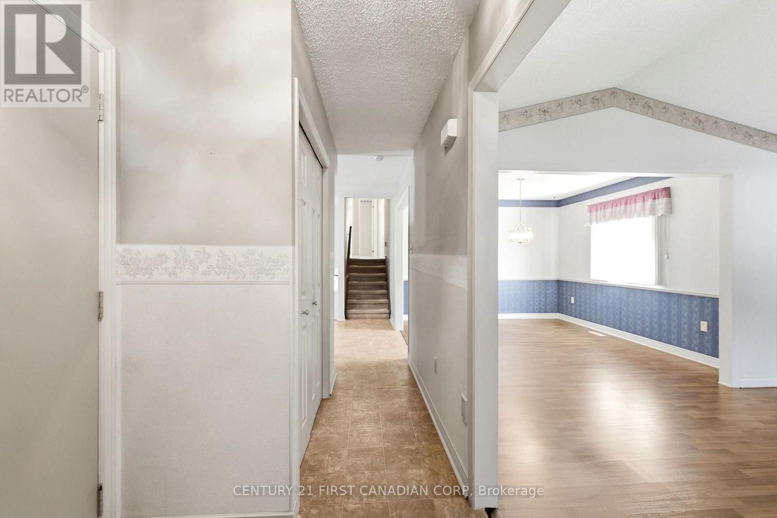 30 Bonaventure Drive, London East, Ontario  N5V 4B5 - Photo 4 - X13789508