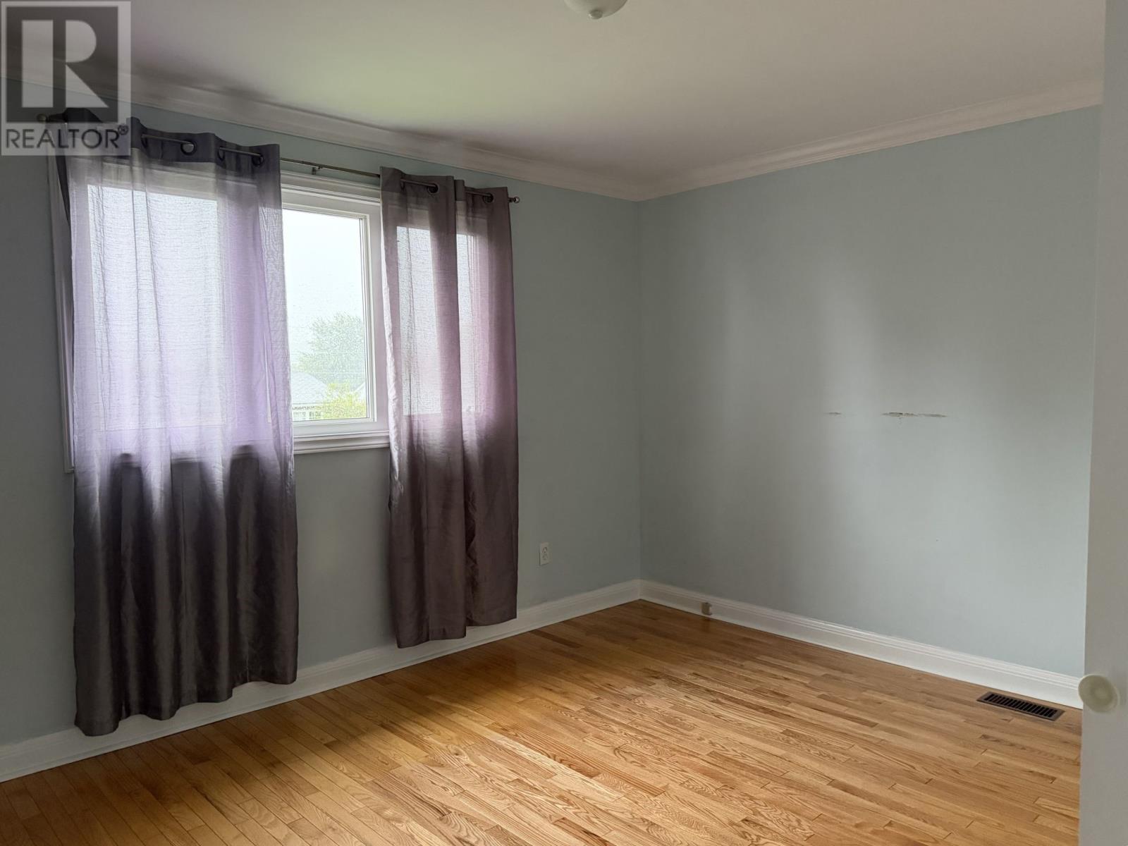 31 Brook Street, Glenwood — photo 13