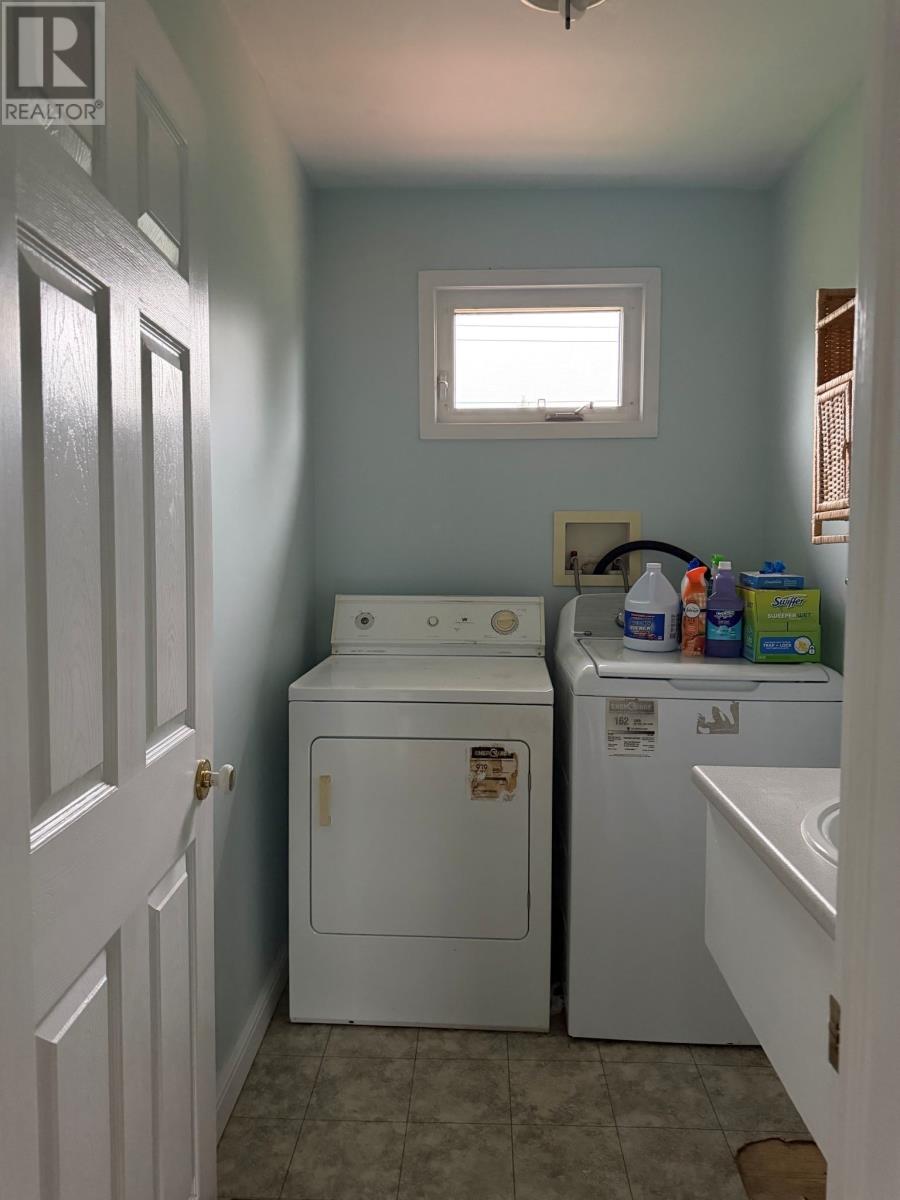 31 Brook Street, Glenwood — photo 17