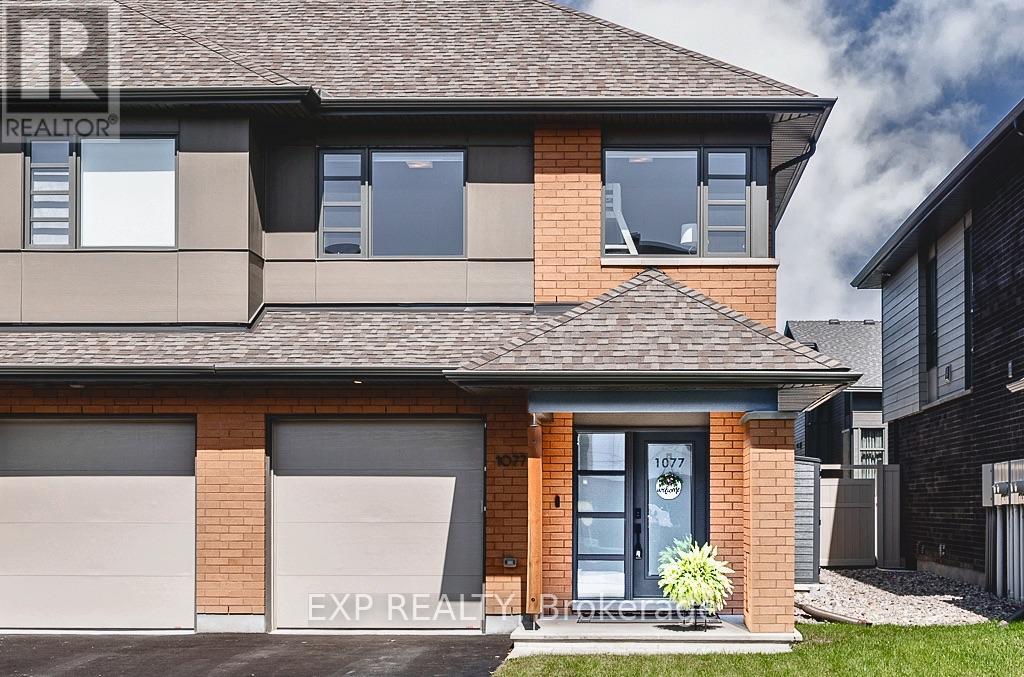 1077 LUNAR GLOW CRESCENT, Ottawa, Ontario
