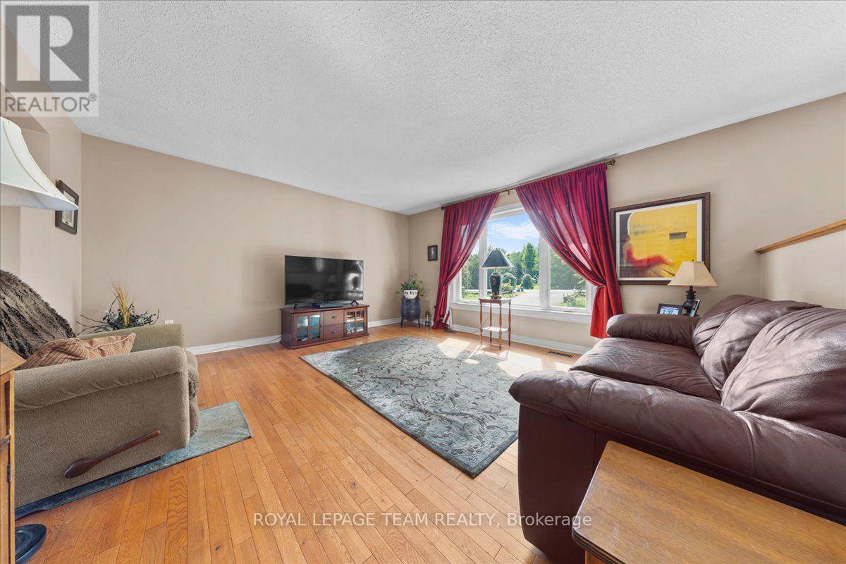 13 Smith Road, North Grenville, Ontario  K0G 1T0 - Photo 11 - X13789472