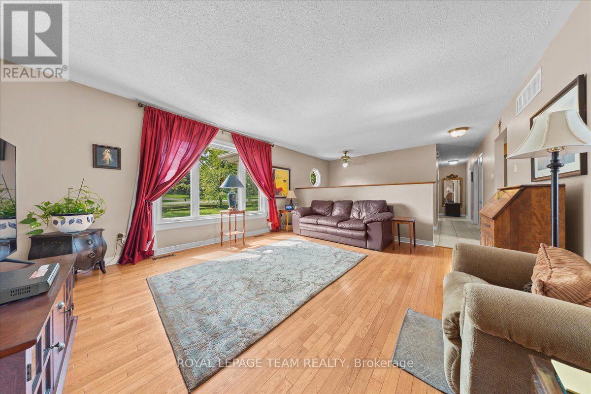 13 Smith Road, North Grenville, Ontario  K0G 1T0 - Photo 13 - X13789472
