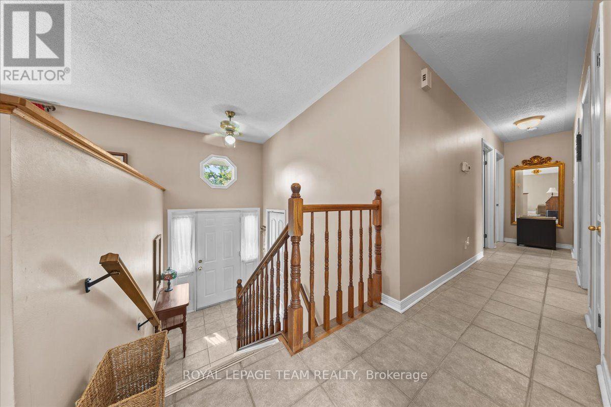 13 Smith Road, North Grenville, Ontario  K0G 1T0 - Photo 4 - X13789472