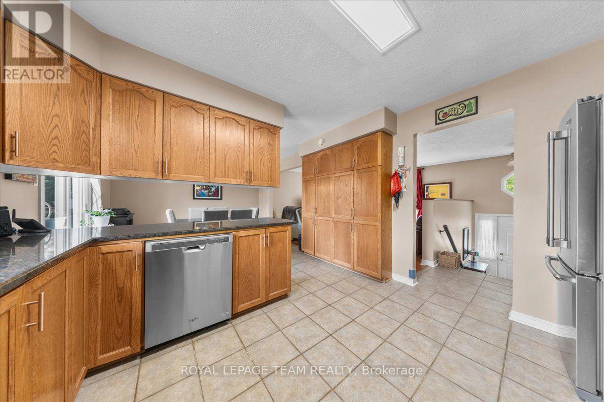 13 Smith Road, North Grenville, Ontario  K0G 1T0 - Photo 9 - X13789472