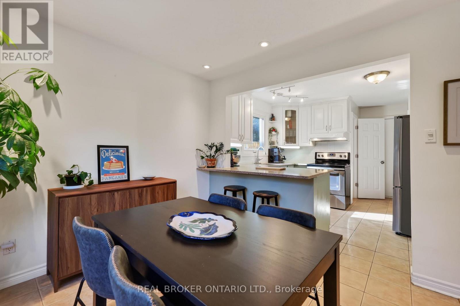 37 Jansen Road, Ottawa, Ontario  K2H 5W6 - Photo 7 - X13789502