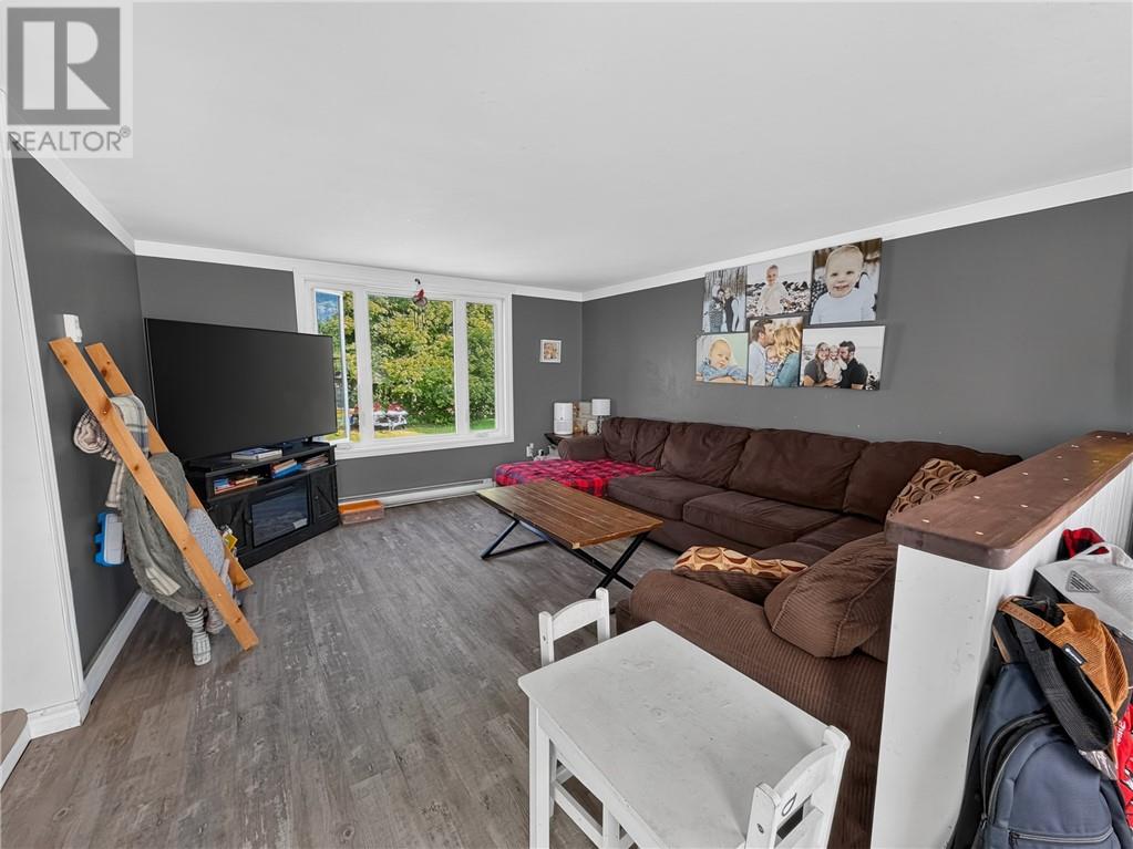 6198 King Street, Mindemoya, Ontario  P0P 1S0 - Photo 12 - 2130410