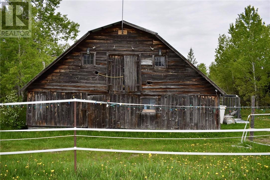 1035 Hwy 17 E, Wahnapitae, Ontario  P0M 3C0 - Photo 17 - 2130409