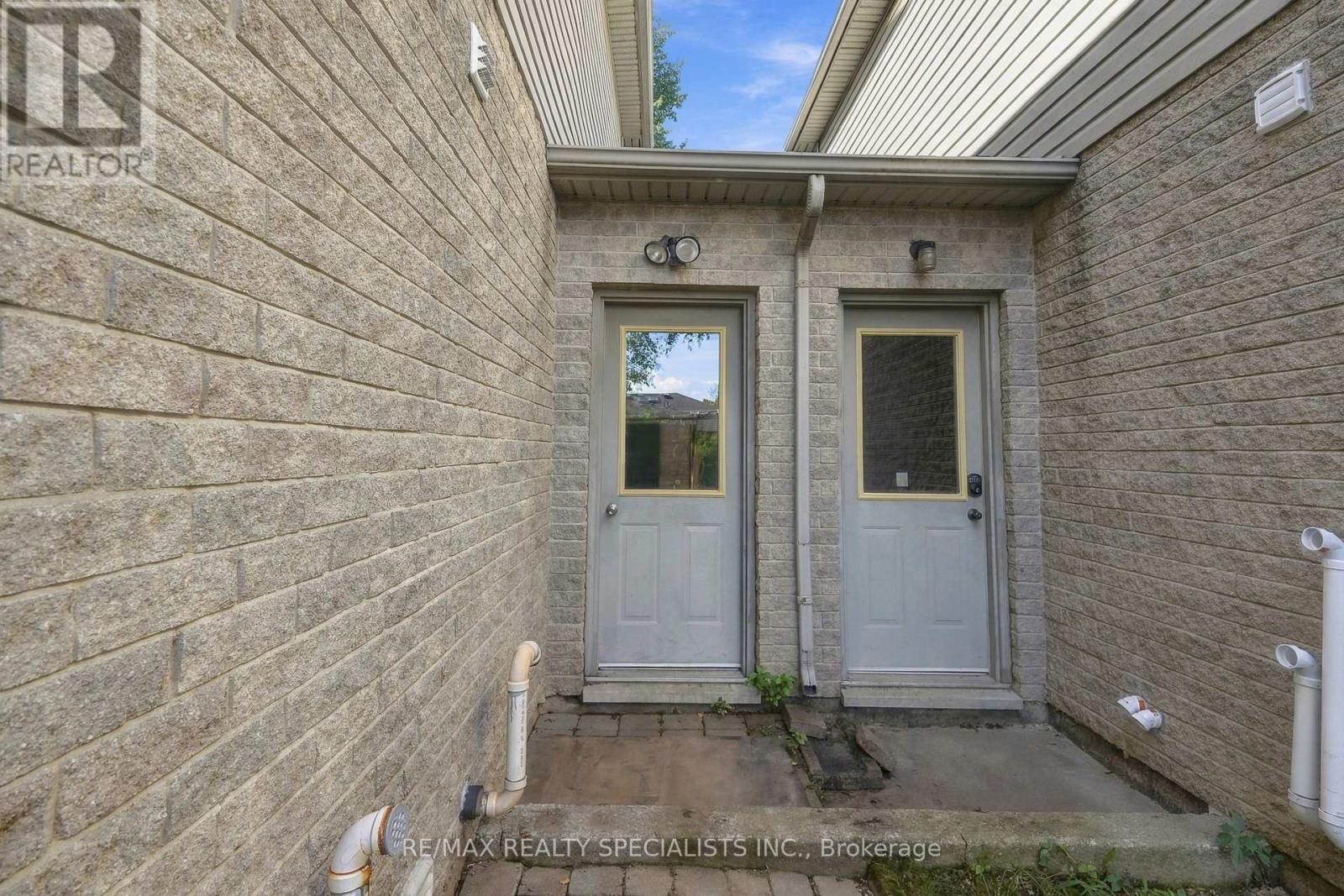 90 Foxborough Drive, Hamilton, Ontario  L9G 4Z1 - Photo 48 - X13787756