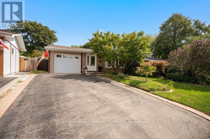 3202 Centennial Drive E, Burlington, Ontario  L7M 1C2 - Photo 2 - W13765008