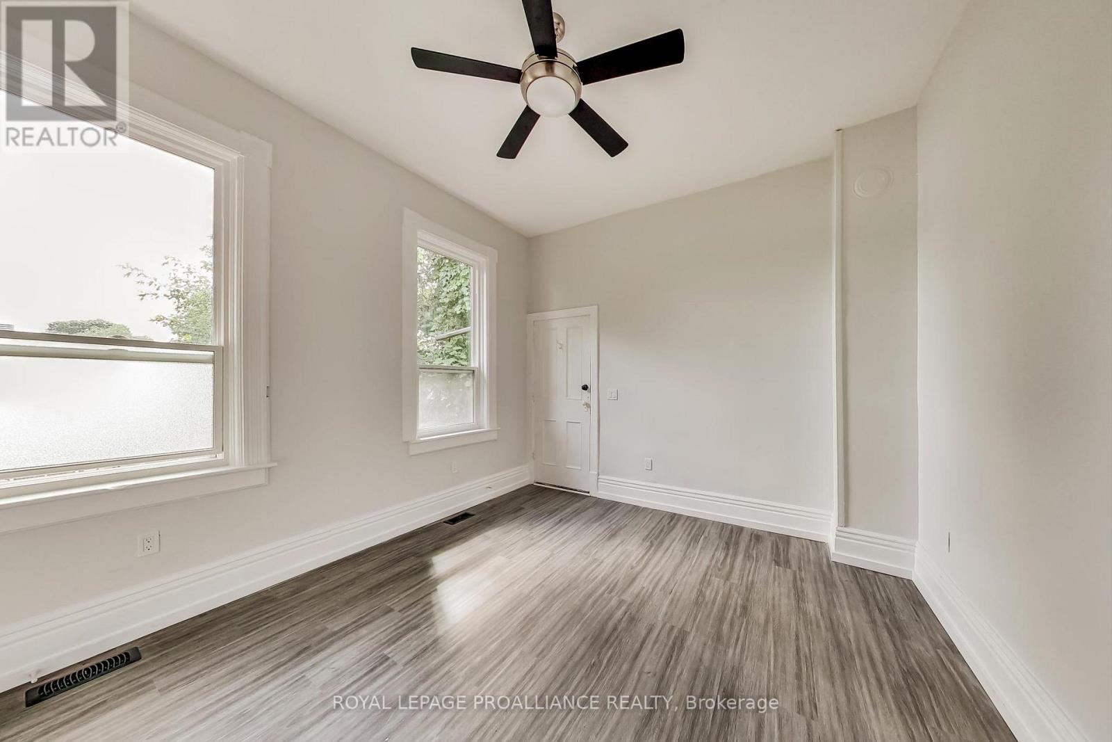 # 2 - 613 Union Street, Peterborough, Ontario  K9H 3V4 - Photo 11 - X13766460