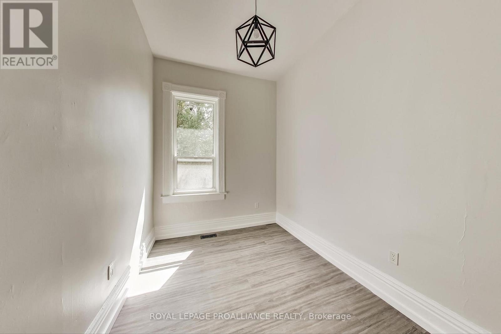 # 2 - 613 Union Street, Peterborough, Ontario  K9H 3V4 - Photo 14 - X13766460