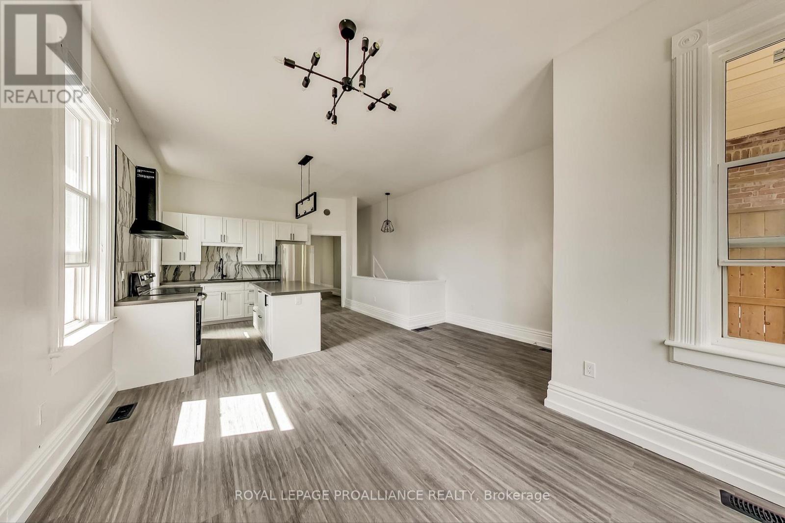 # 2 - 613 Union Street, Peterborough, Ontario  K9H 3V4 - Photo 6 - X13766460