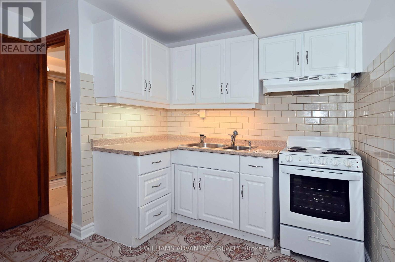 Lower - 20 Bush Drive, Toronto, Ontario  M1C 1G6 - Photo 6 - E13473034