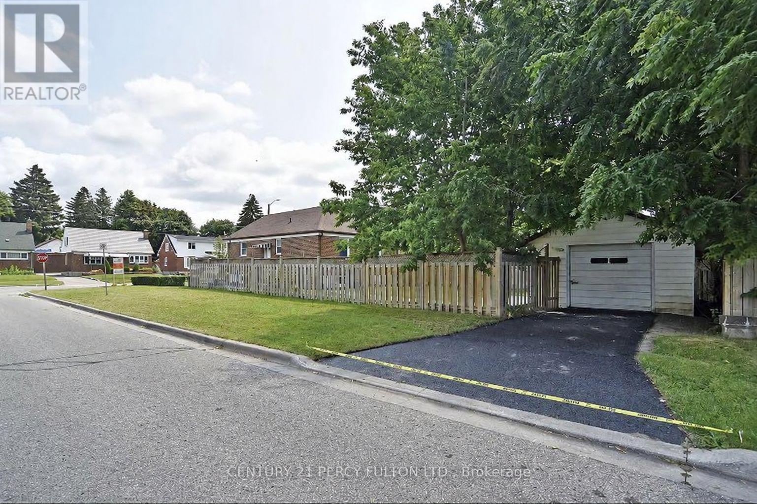 270 Wilson Road S, Oshawa, Ontario  L1H 6C5 - Photo 10 - E13730988