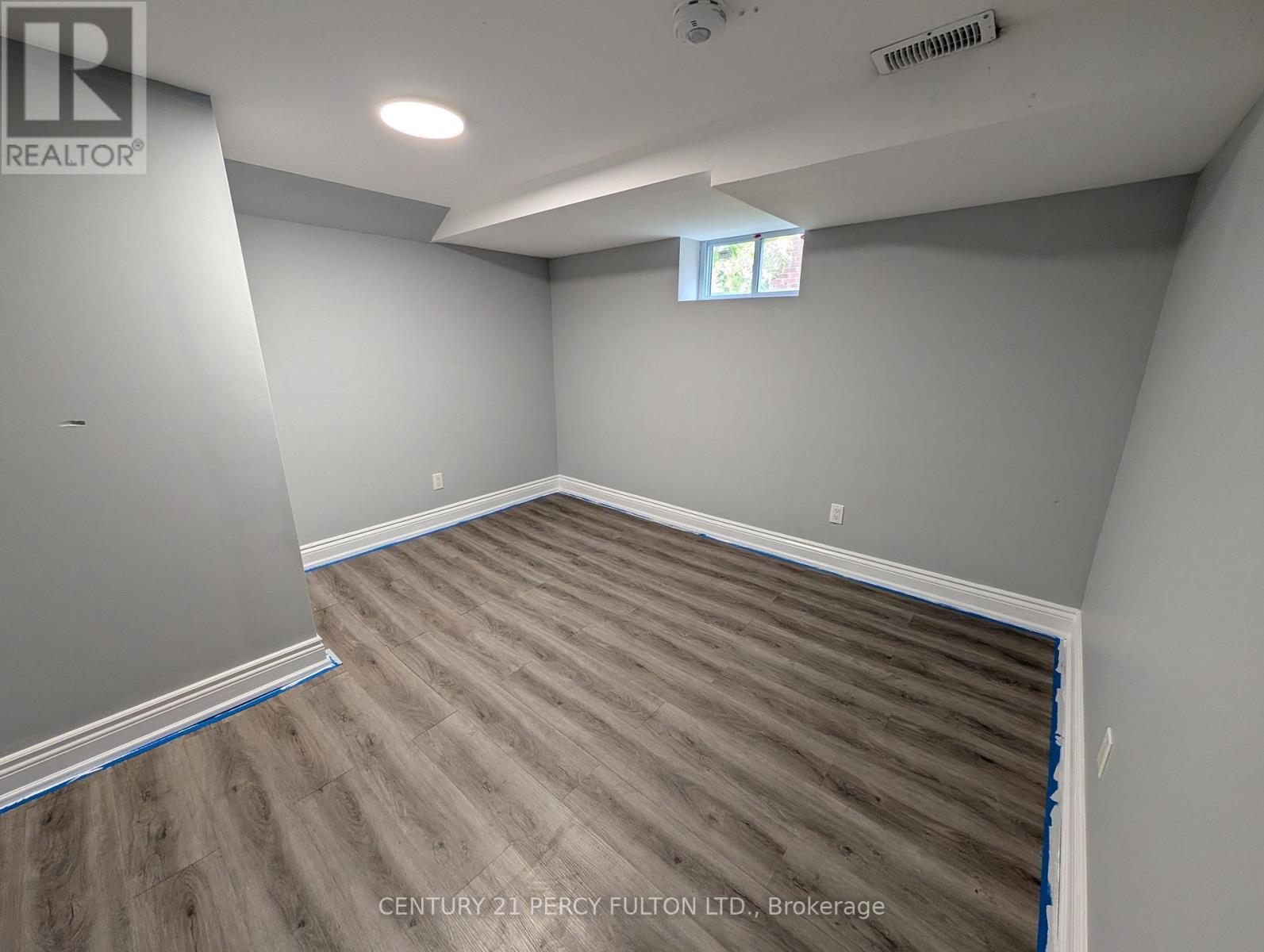 270 Wilson Road S, Oshawa, Ontario  L1H 6C5 - Photo 5 - E13730988