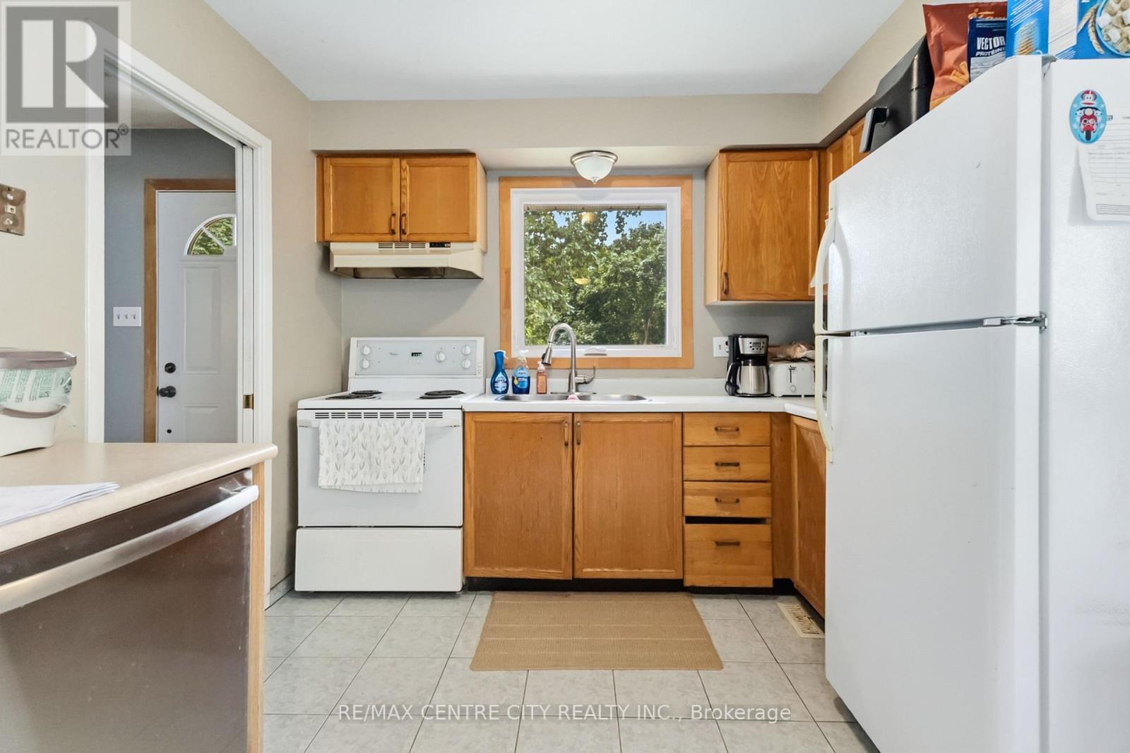 228 Pochard Lane, London East, Ontario  N5W 5Z3 - Photo 7 - X13789574