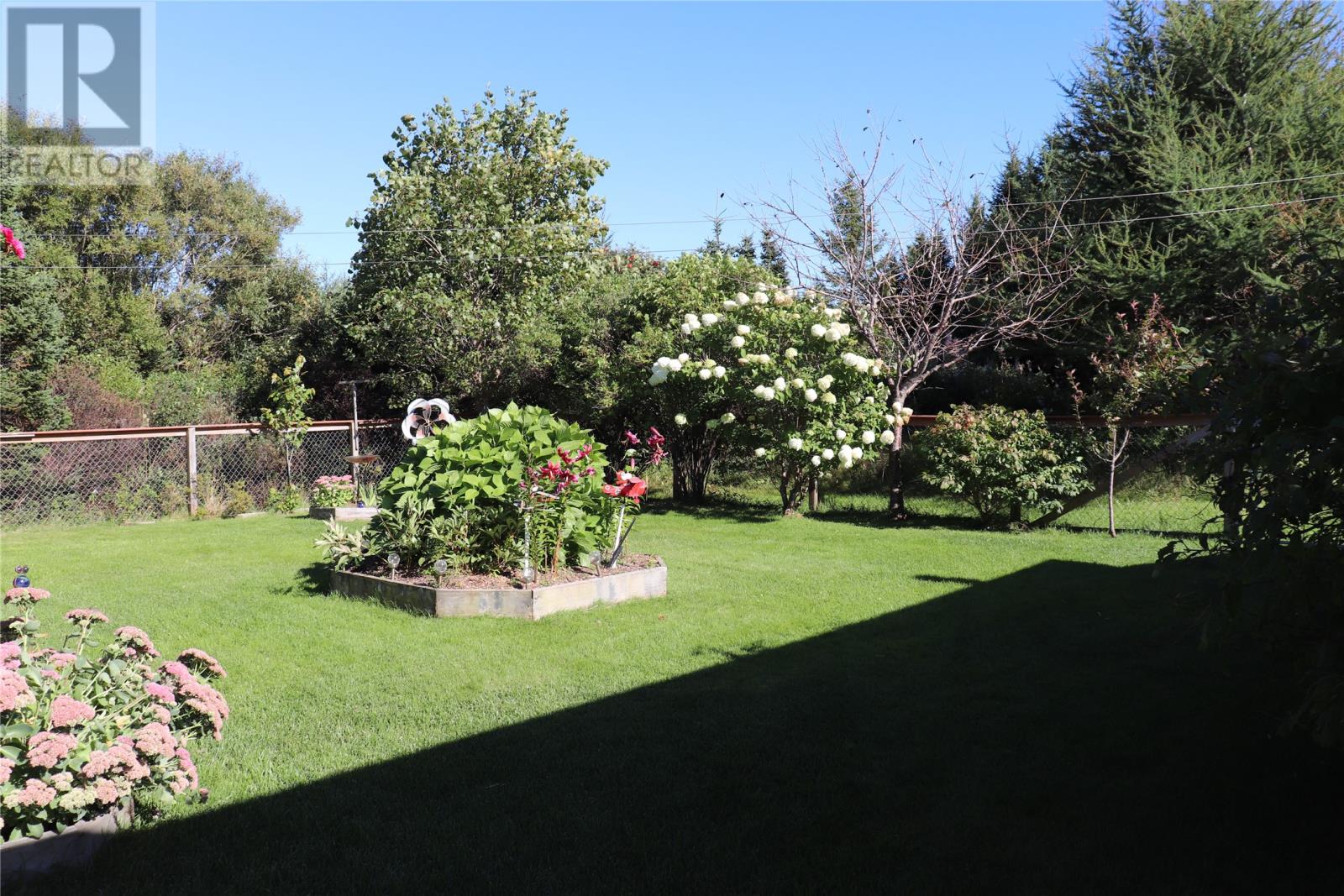 12 Brook Street, Stephenville Crossing — photo 2