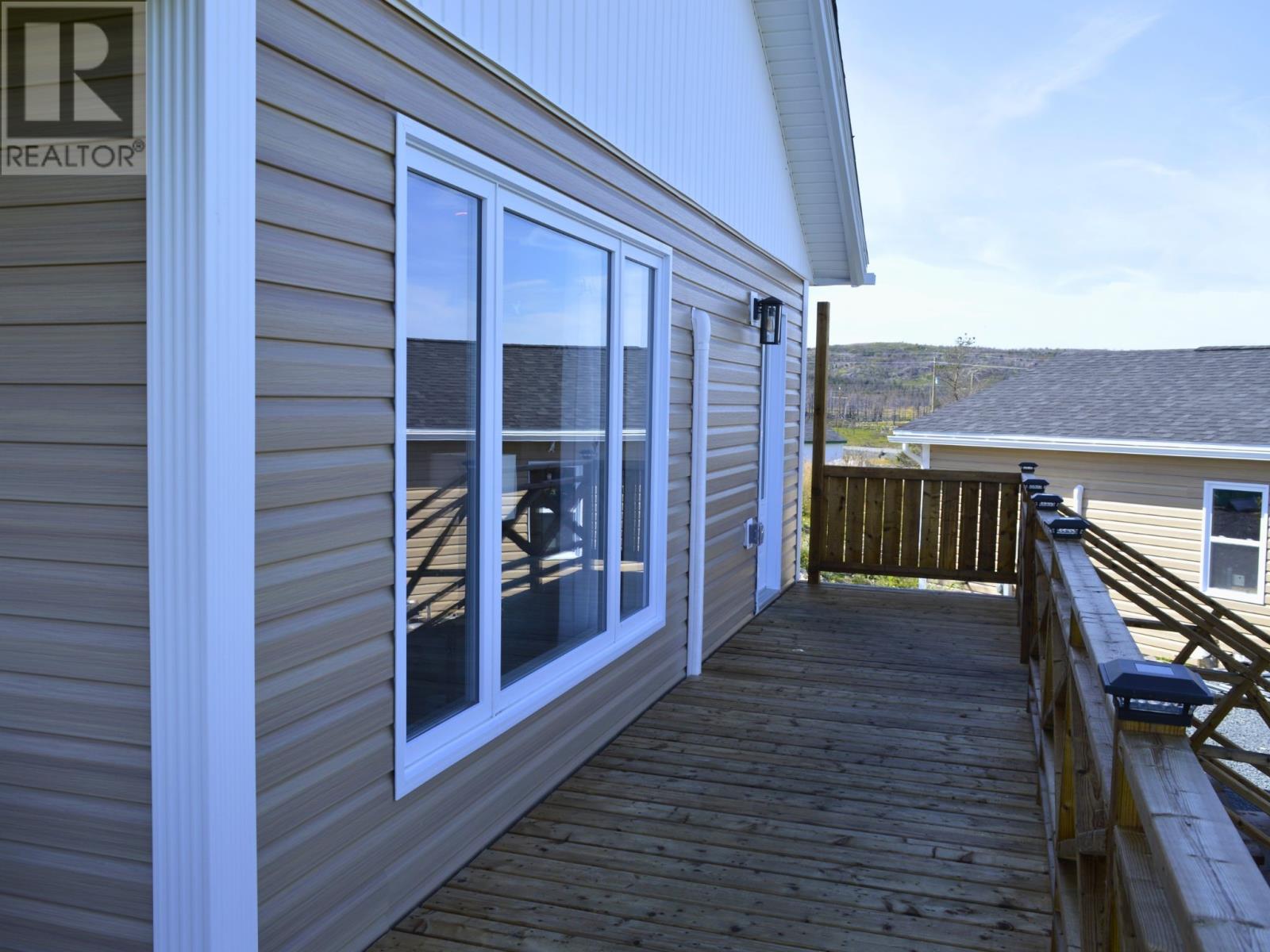 8 Vaughan Road, Small Point — photo 13