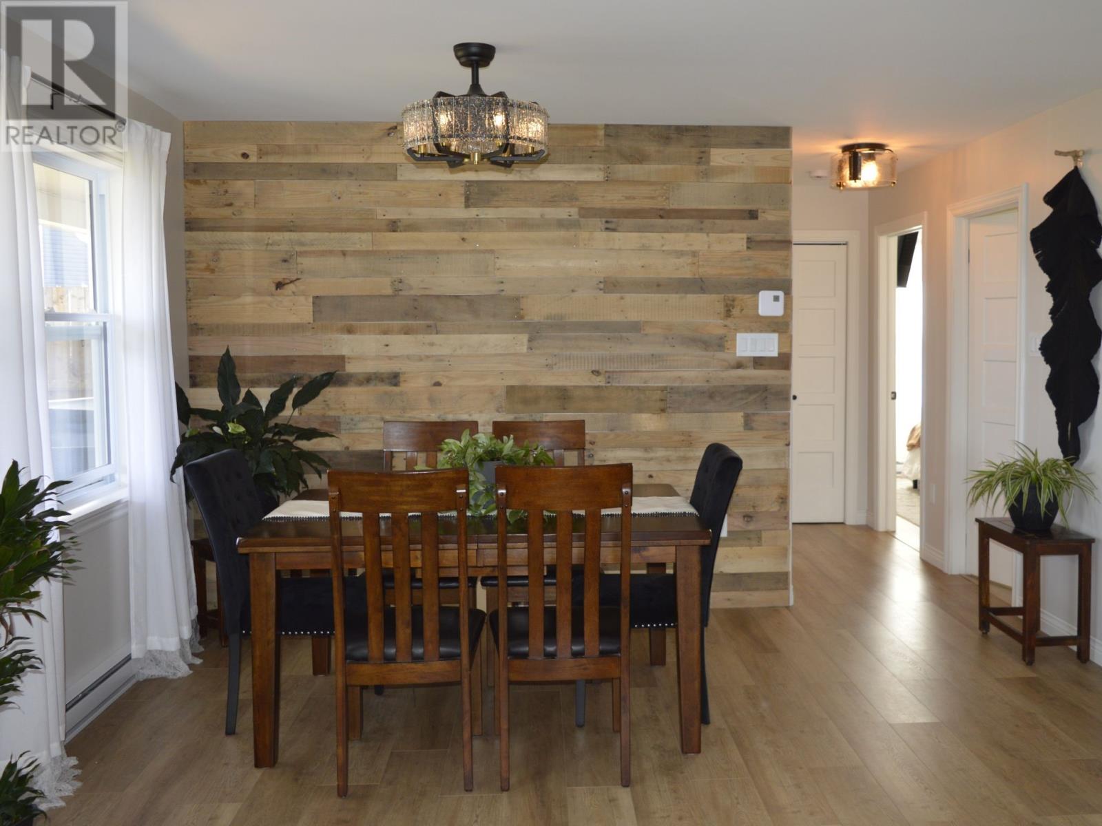 8 Vaughan Road, Small Point — photo 19