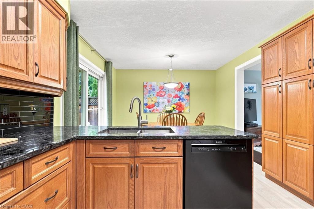 71 Greenock Drive, Kitchener, Ontario N2E 2J9 - Photo 16 - 40859120