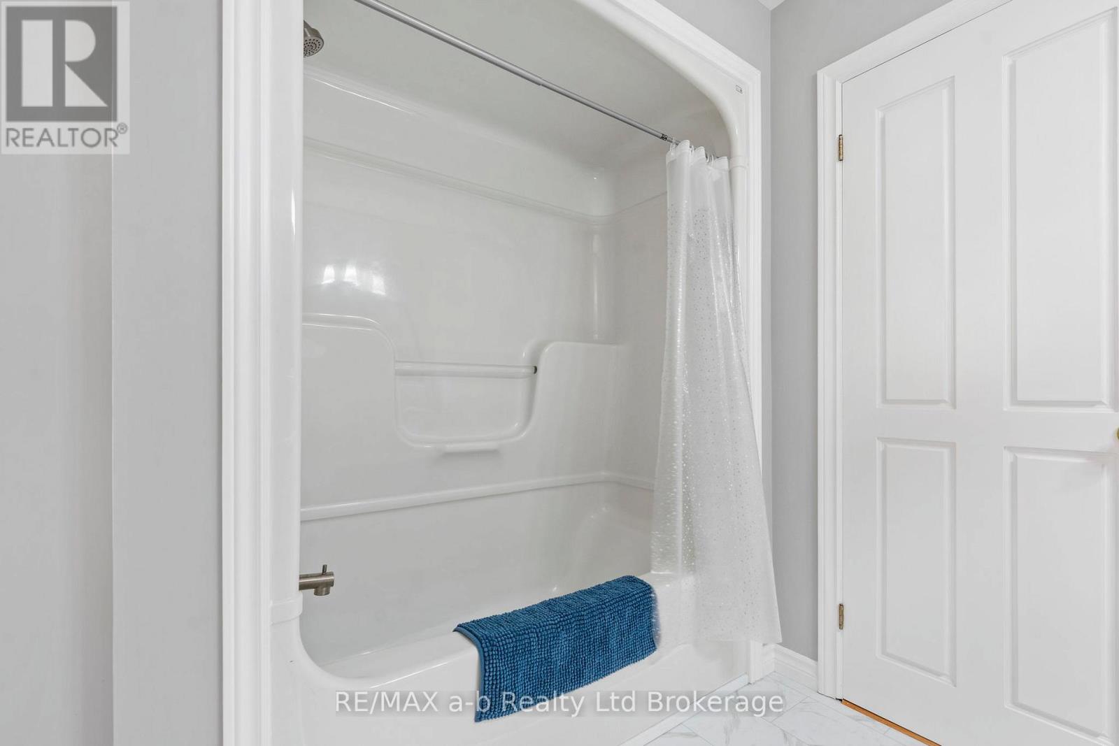 48 Denrich Avenue, Tillsonburg, Ontario  N4G 4W1 - Photo 17 - X13789564