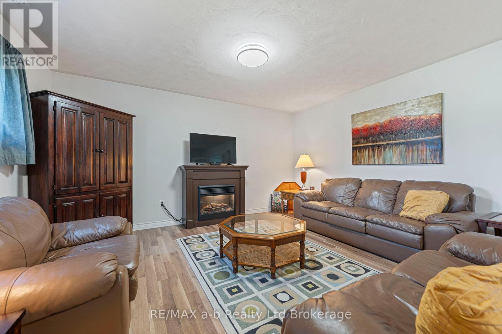 48 Denrich Avenue, Tillsonburg, Ontario  N4G 4W1 - Photo 19 - X13789564