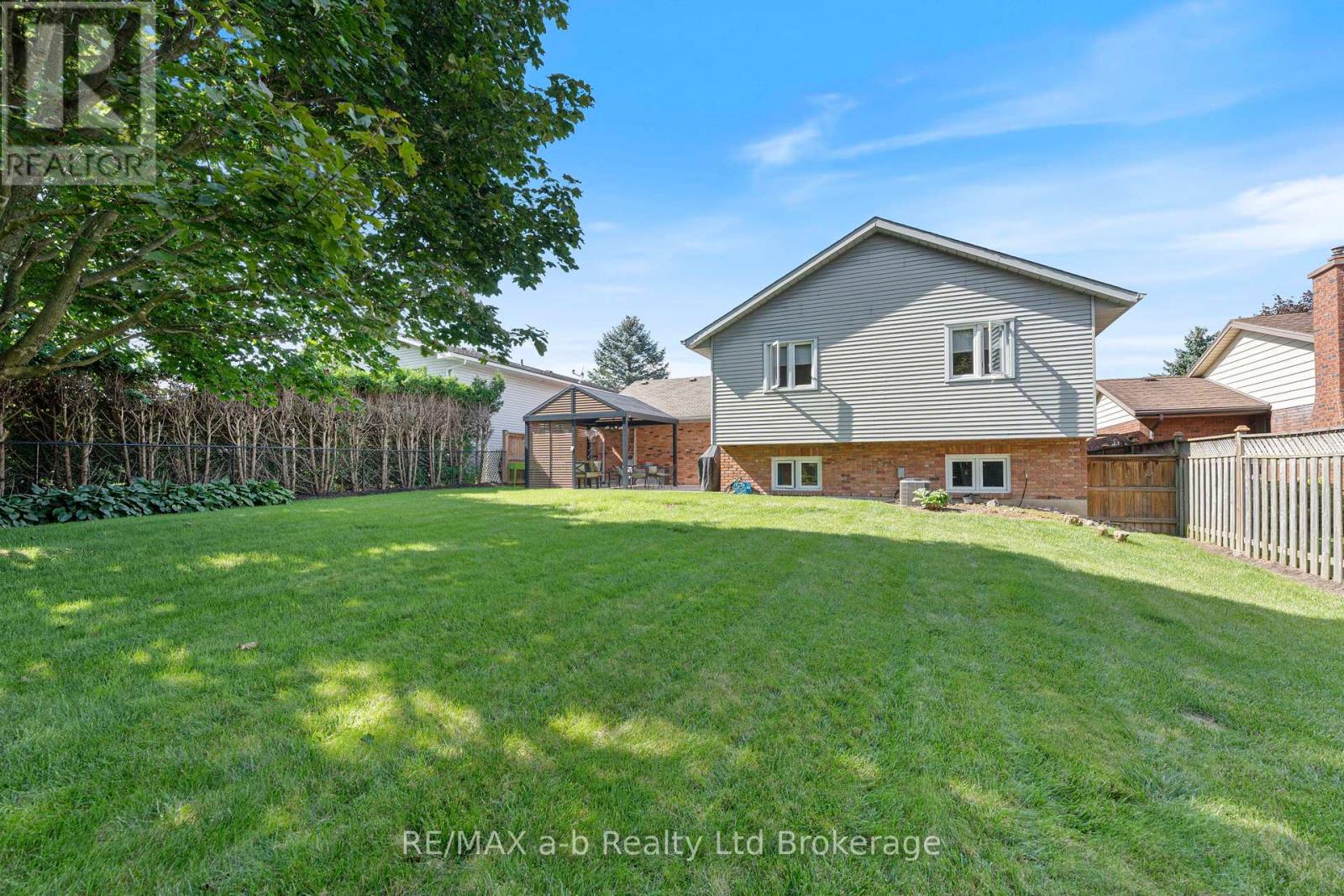 48 Denrich Avenue, Tillsonburg, Ontario  N4G 4W1 - Photo 28 - X13789564