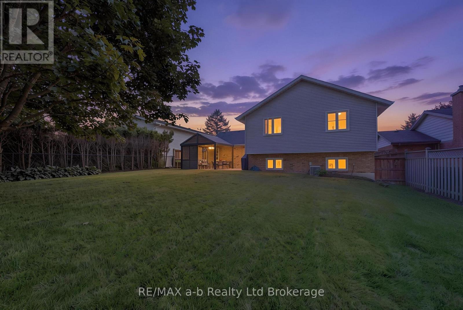 48 Denrich Avenue, Tillsonburg, Ontario  N4G 4W1 - Photo 29 - X13789564