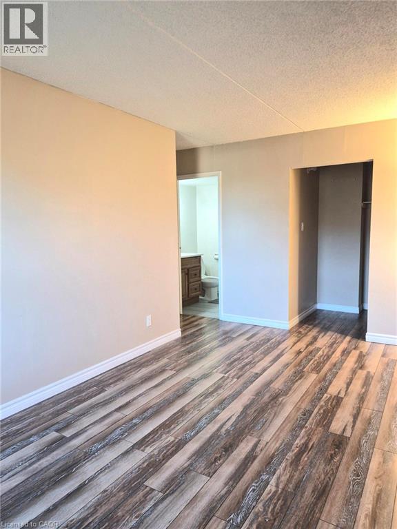 65 N Silvercreek Parkway N Unit# 301, Guelph, Ontario  N1H 7R9 - Photo 11 - 40847487