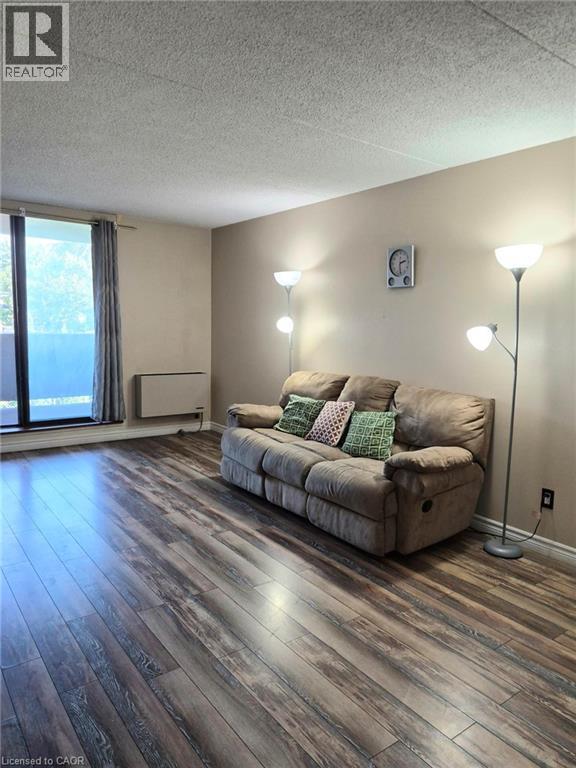 65 N Silvercreek Parkway N Unit# 301, Guelph, Ontario  N1H 7R9 - Photo 8 - 40847487