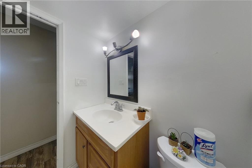 65 N Silvercreek Parkway N Unit# 301, Guelph, Ontario  N1H 7R9 - Photo 7 - 40847487