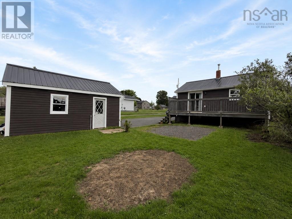 43 Johnson Avenue photo 26