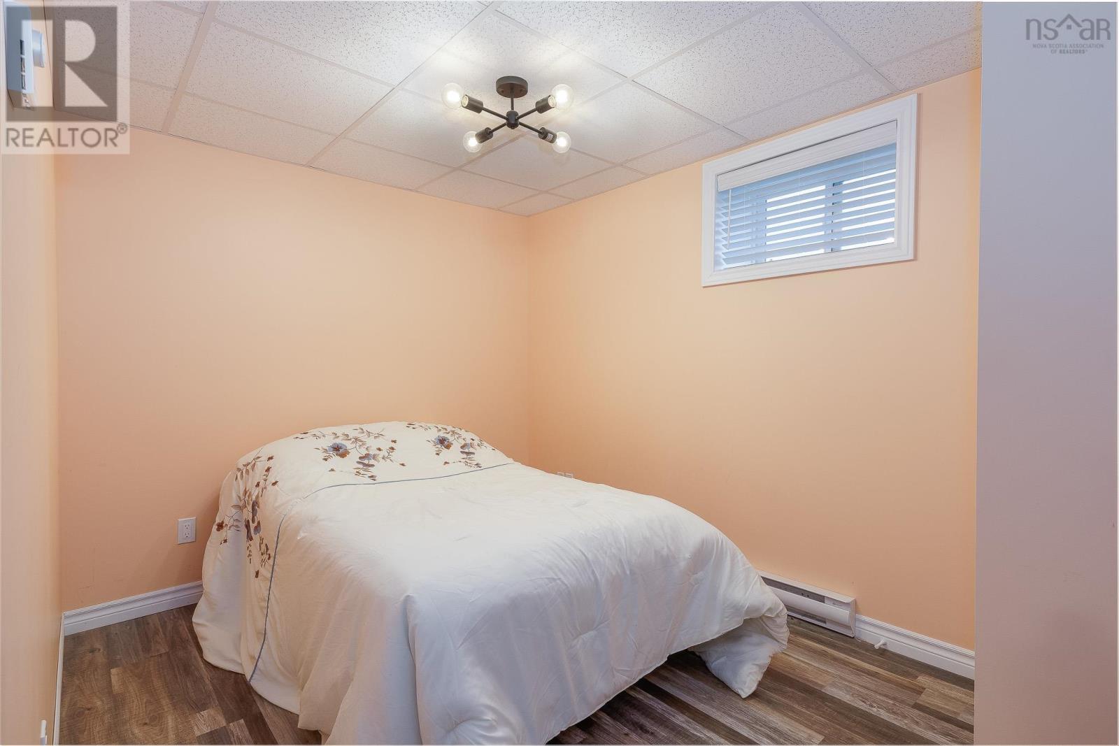 9 Khalsa Drive photo 36