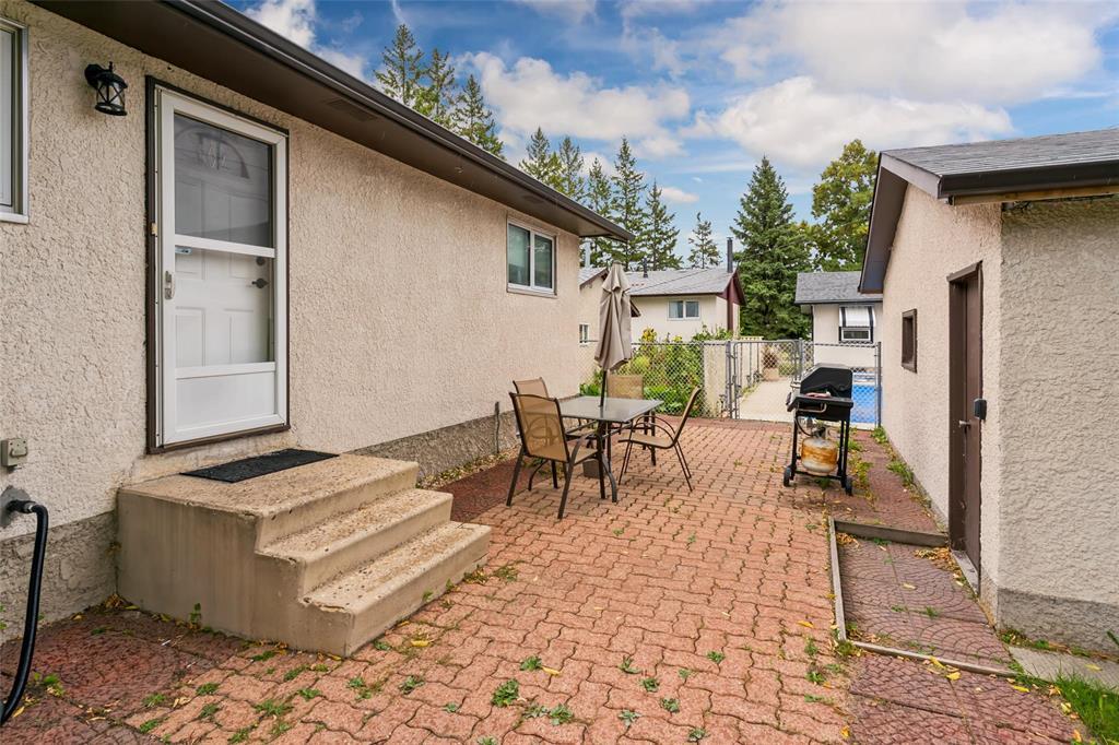106 Thom Avenue W, Winnipeg, Manitoba R2C 3P5 - Photo 35 - 202623269